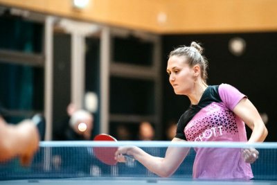 Anastassiya Lavrova unterlag Elena Kuzmina im Entscheidungssatz!